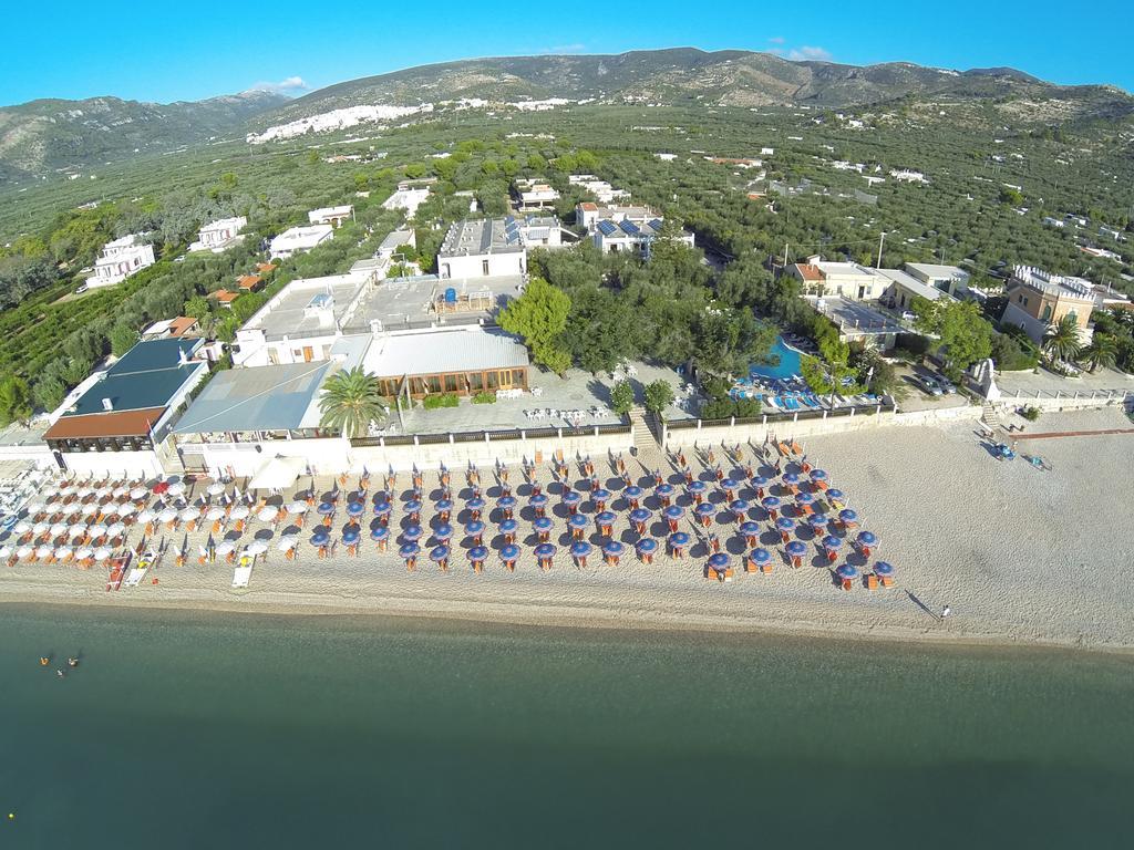 Camping Village Degli Ulivi Mattinata Exterior photo